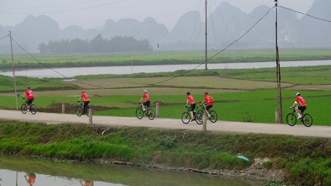 14-Day Hanoi to Saigon Cycling Tour